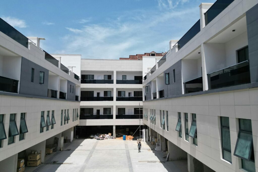 Commercial Complex Construction Service in India | Alsaa Infra